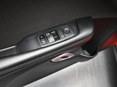 Used 2023 Dodge Challenger R/T image 10