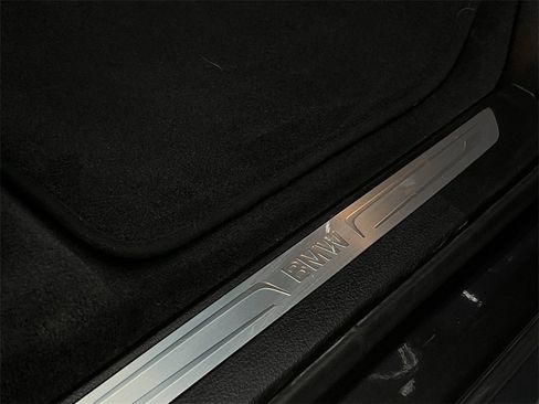Used 2018 BMW X5 sDrive35i w/ M Sport Package image 21