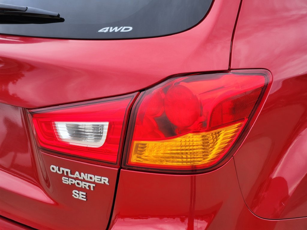 Used 2016 Mitsubishi Outlander Sport AWD image 13