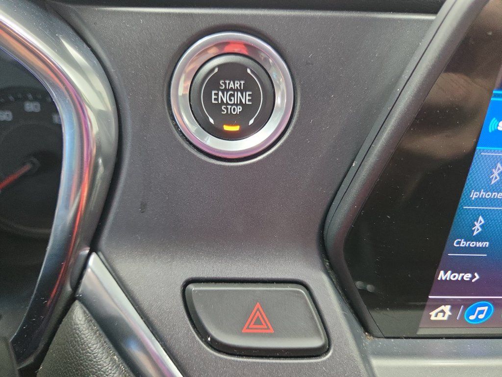 Used 2019 Chevrolet Blazer LT FWD image 40
