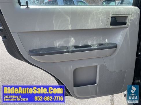 Used 2011 Ford Escape XLS w/ 102A Rapid Spec Order Code image 11