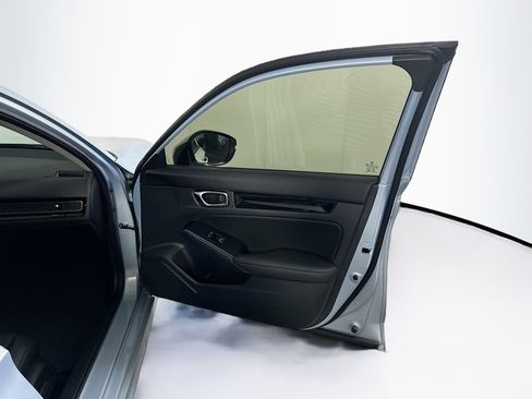 Used 2023 Honda Civic Touring image 33