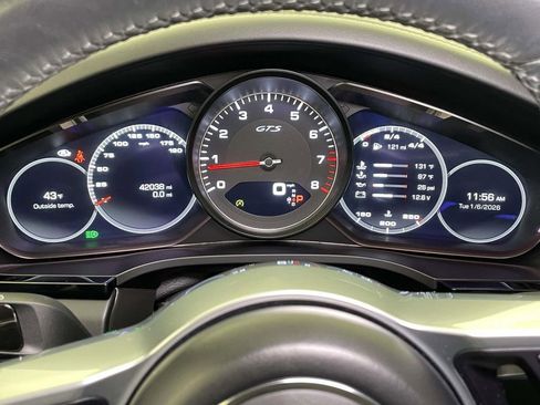 Used 2021 Porsche Cayenne GTS image 46