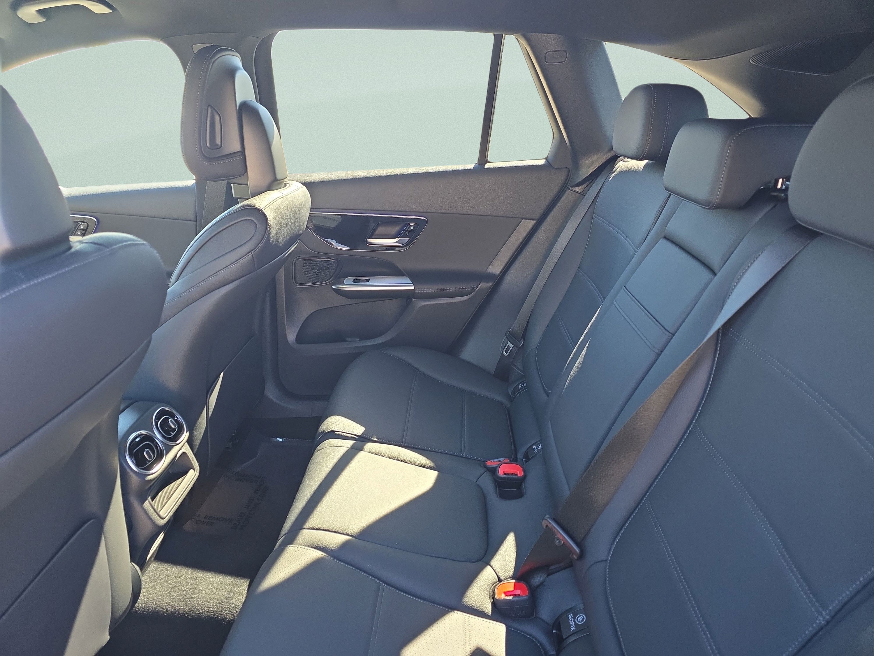 Certified 2026 Mercedes-Benz GLC 300 image 9
