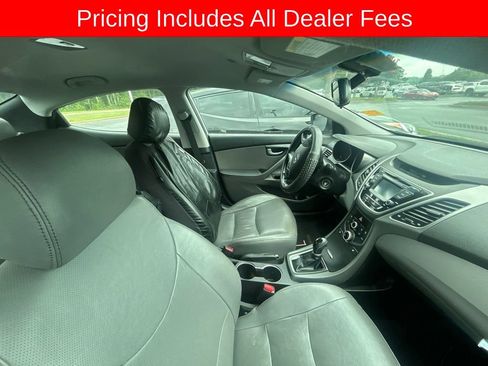 Used 2015 Hyundai Elantra Limited FWD image 3