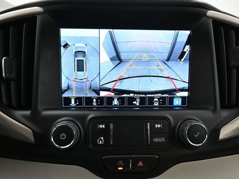 Used 2022 GMC Terrain Denali w/ Denali Premium Package image 16