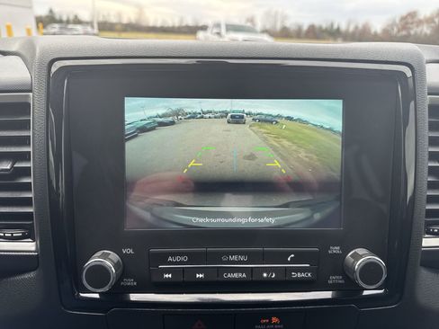 Used 2022 Nissan Frontier SV image 15