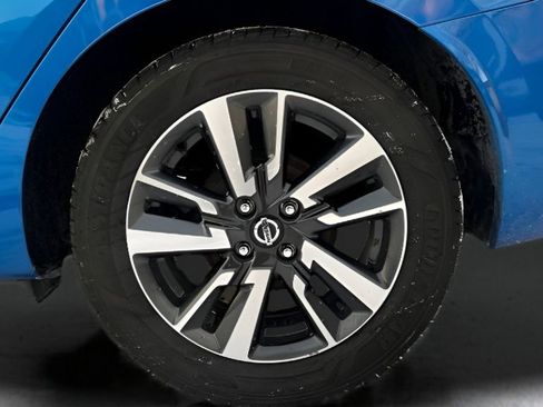 Used 2021 Nissan Versa SV image 26