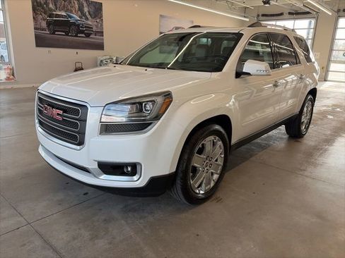 Used 2017 GMC Acadia Limited SLT AWD/4WD image 1