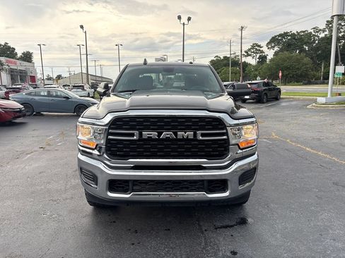 Used 2022 RAM 2500 Big Horn AWD/4WD image 2
