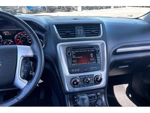 Used 2016 GMC Acadia SLT AWD/4WD image 7