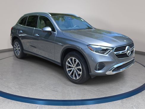 Certified 2023 Mercedes-Benz GLC 300 4MATIC w/ Pinnacle Trim Package image 3