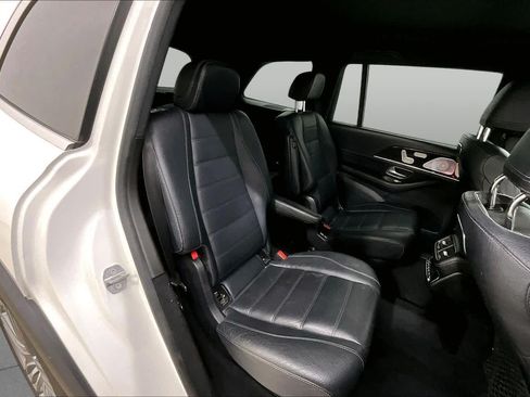 Used 2020 Mercedes-Benz GLS 450 4MATIC image 19