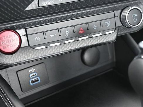 Used 2025 Ford Mustang Premium image 30