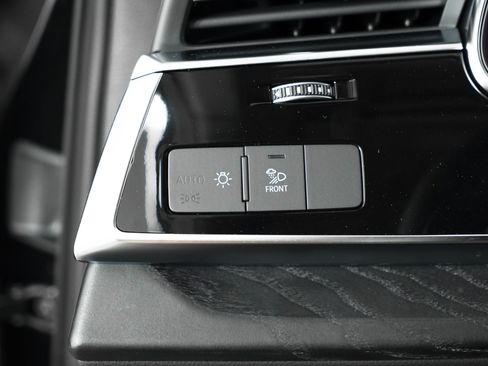 New 2025 Audi Q7 3.0T Premium Plus image 32