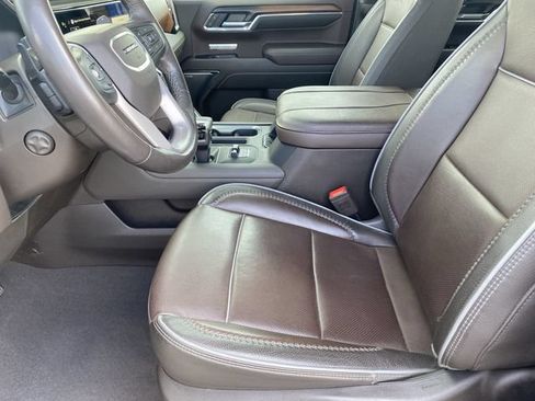 Used 2024 GMC Sierra 1500 Denali RWD image 16