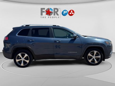 Used 2020 Jeep Cherokee Limited FWD image 6