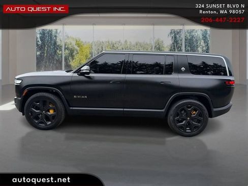 Used 2024 Rivian R1S Adventure AWD/4WD image 8