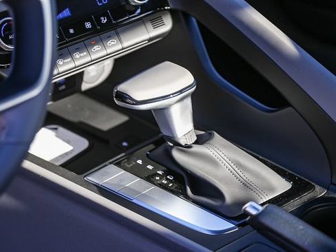 New 2026 Hyundai Elantra Sport FWD image 22