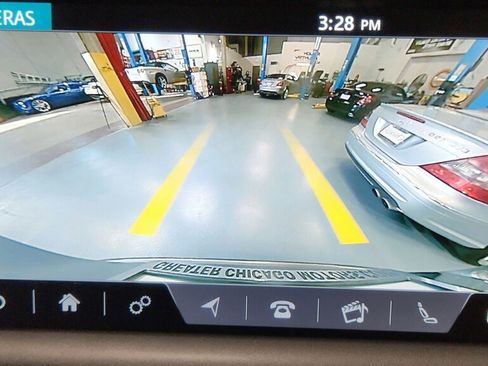 Used 2020 Jaguar F-PACE SVR image 14