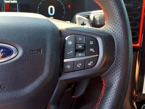Used 2025 Ford Ranger Raptor AWD/4WD image 24