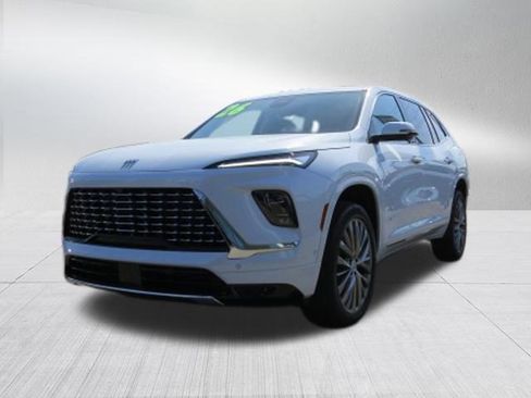 New 2026 Buick Enclave Avenir w/ Super Cruise Package image 7