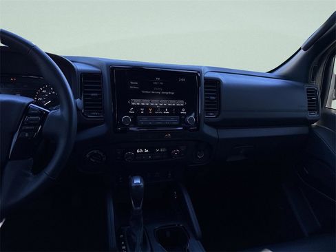 Certified 2022 Nissan Frontier PRO-4X w/ Pro-4X Premium Package image 18