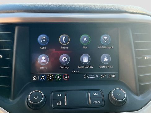 Used 2023 GMC Acadia Denali image 15