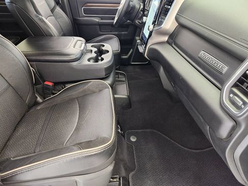 Used 2024 RAM 2500 Laramie AWD/4WD image 14