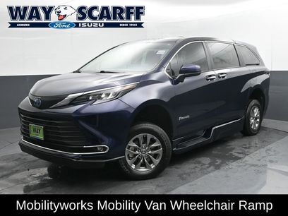 Used 2024 Toyota Sienna XLE