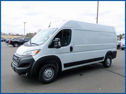 New 2025 RAM ProMaster 2500 w/ Convenience Group