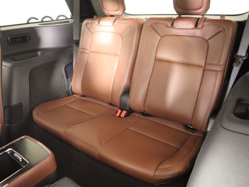 New 2026 Lincoln Aviator Reserve image 13