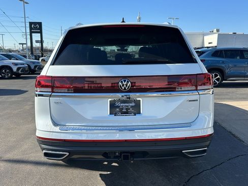 New 2026 Volkswagen Atlas SEL image 3