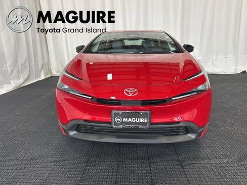 New 2026 Toyota Prius FWD image 26
