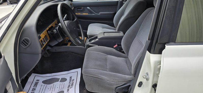 Used 1994 Toyota Land Cruiser AWD/4WD image 16