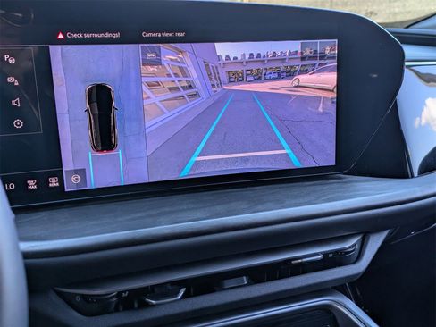 Used 2025 Audi Q5 2.0T Premium w/ Convenience Package image 13