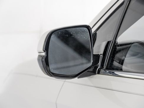 Used 2018 Honda Pilot Elite image 42