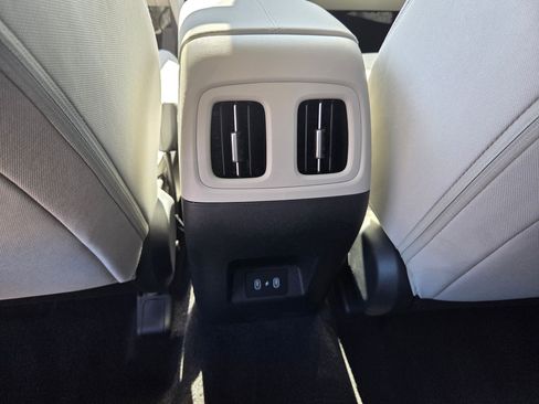 New 2026 Hyundai Tucson SEL image 16