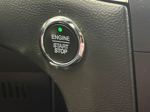 Used 2019 Ford Edge SEL w/ Equipment Group 201A AWD/4WD image 28