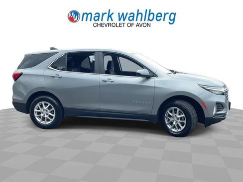 Certified 2024 Chevrolet Equinox LT AWD/4WD image 9