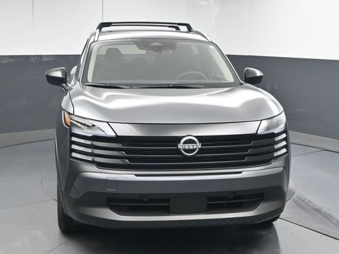 Certified 2026 Nissan Kicks SV w/ SV Premium Package image 2