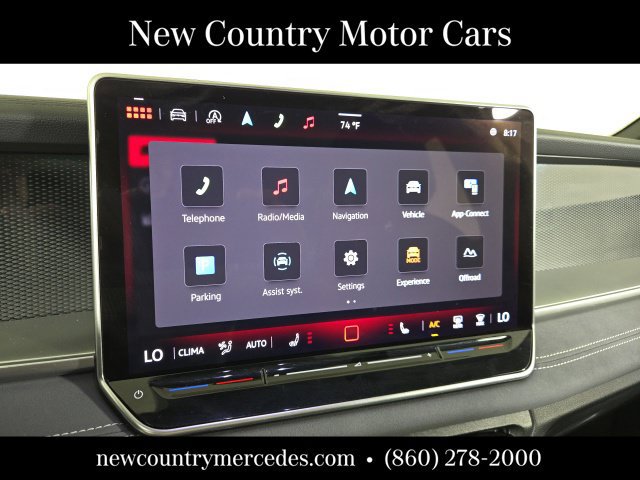 Used 2025 Volkswagen Tiguan SE R-Line AWD/4WD image 29