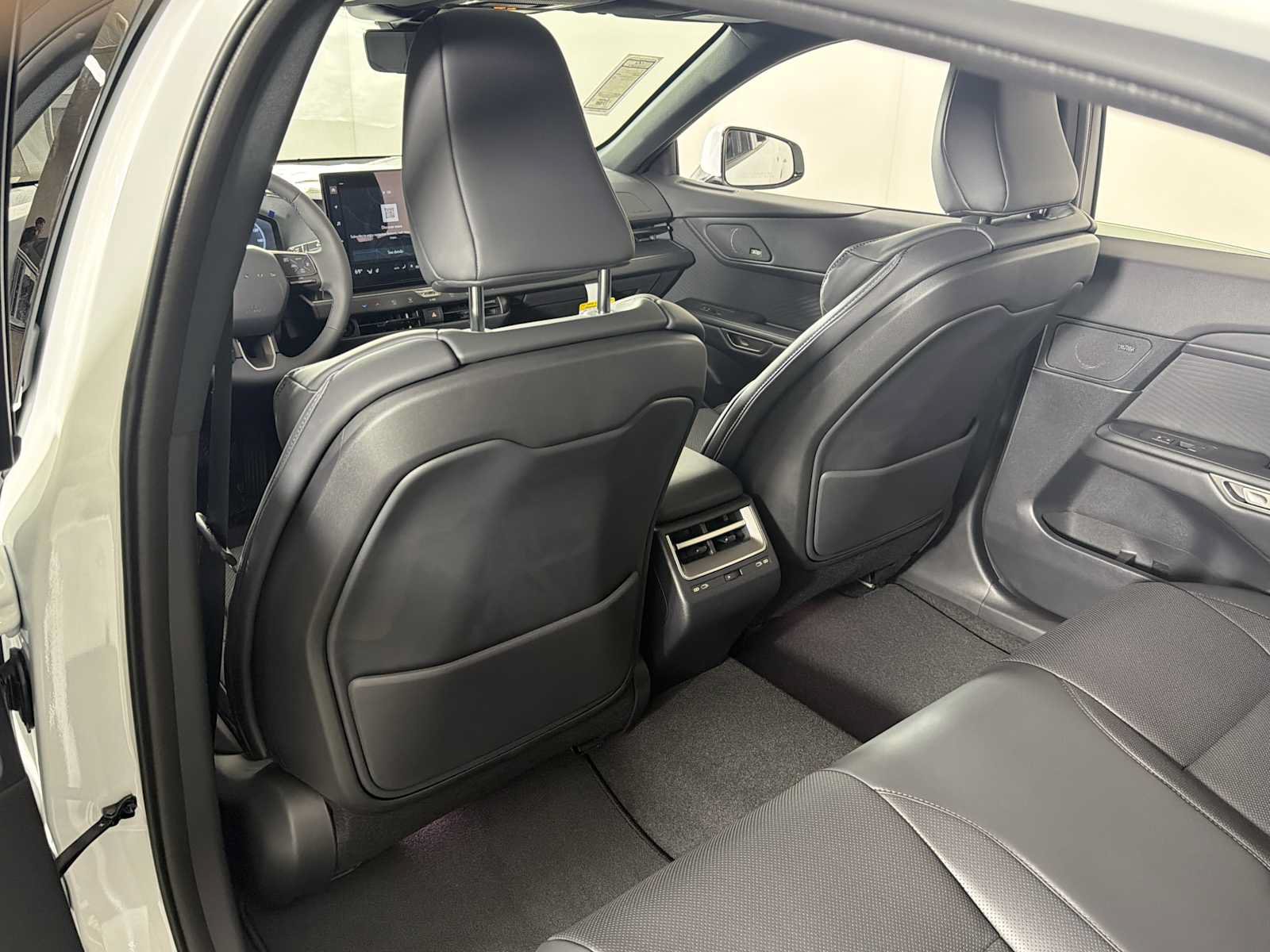 New 2026 Lexus ES 350h w/ Accessory Package (Z2) FWD image 35