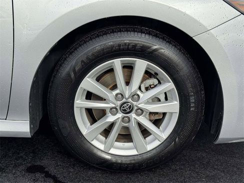 Used 2025 Toyota Camry LE image 26