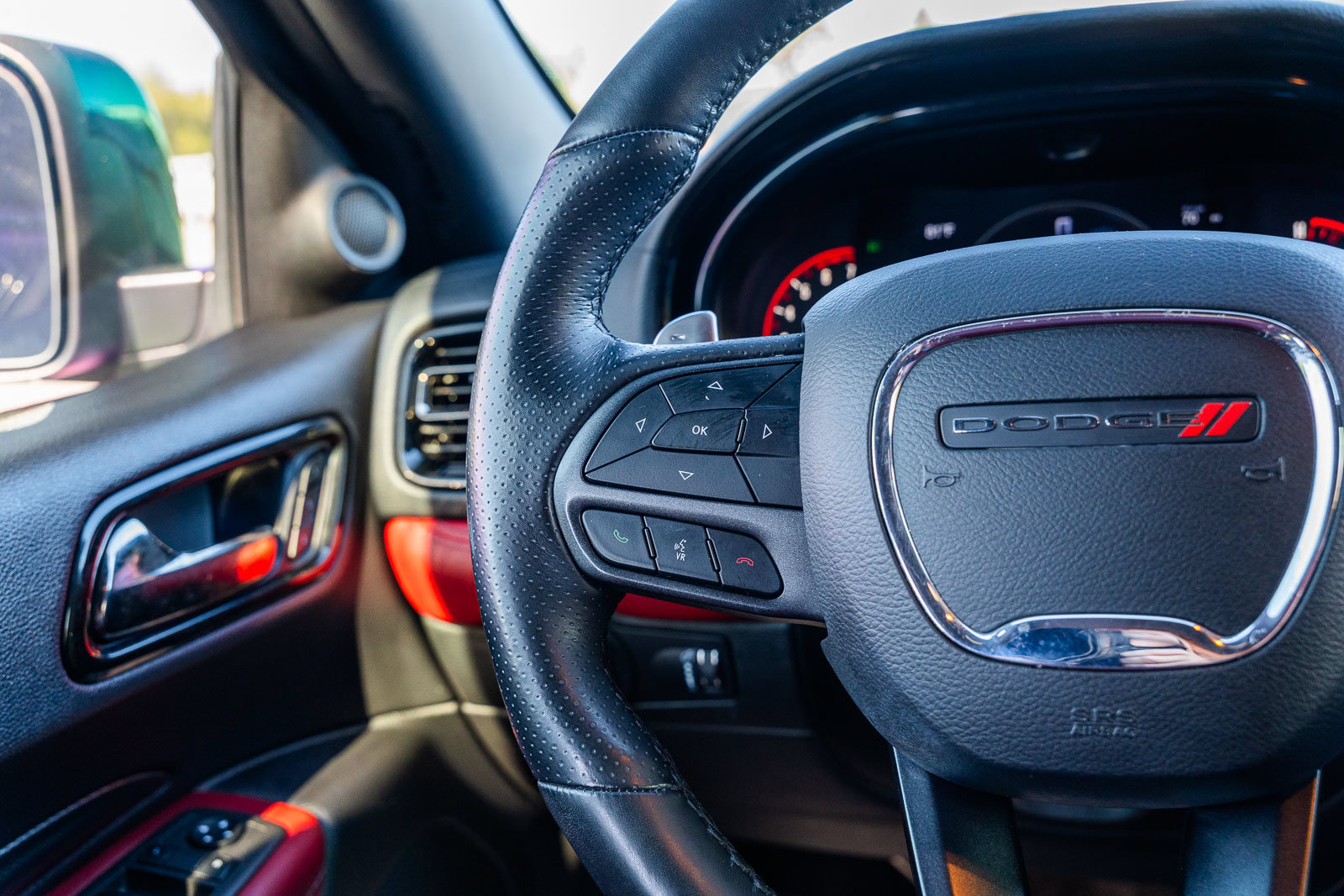 Used 2022 Dodge Durango R/T w/ Blacktop Package AWD/4WD image 31