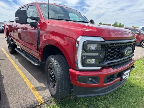 Used 2024 Ford F250 Lariat w/ Sport Appearance Package AWD/4WD image 2