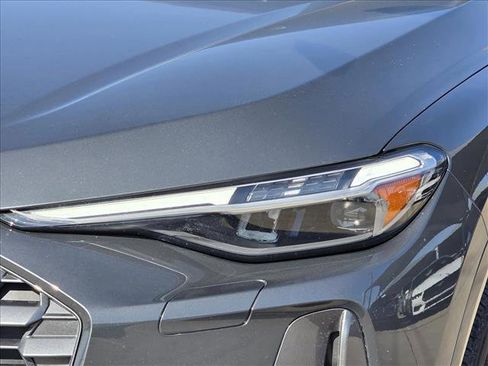 Certified 2025 Audi Q5 Premium Plus w/ Premium Plus image 9