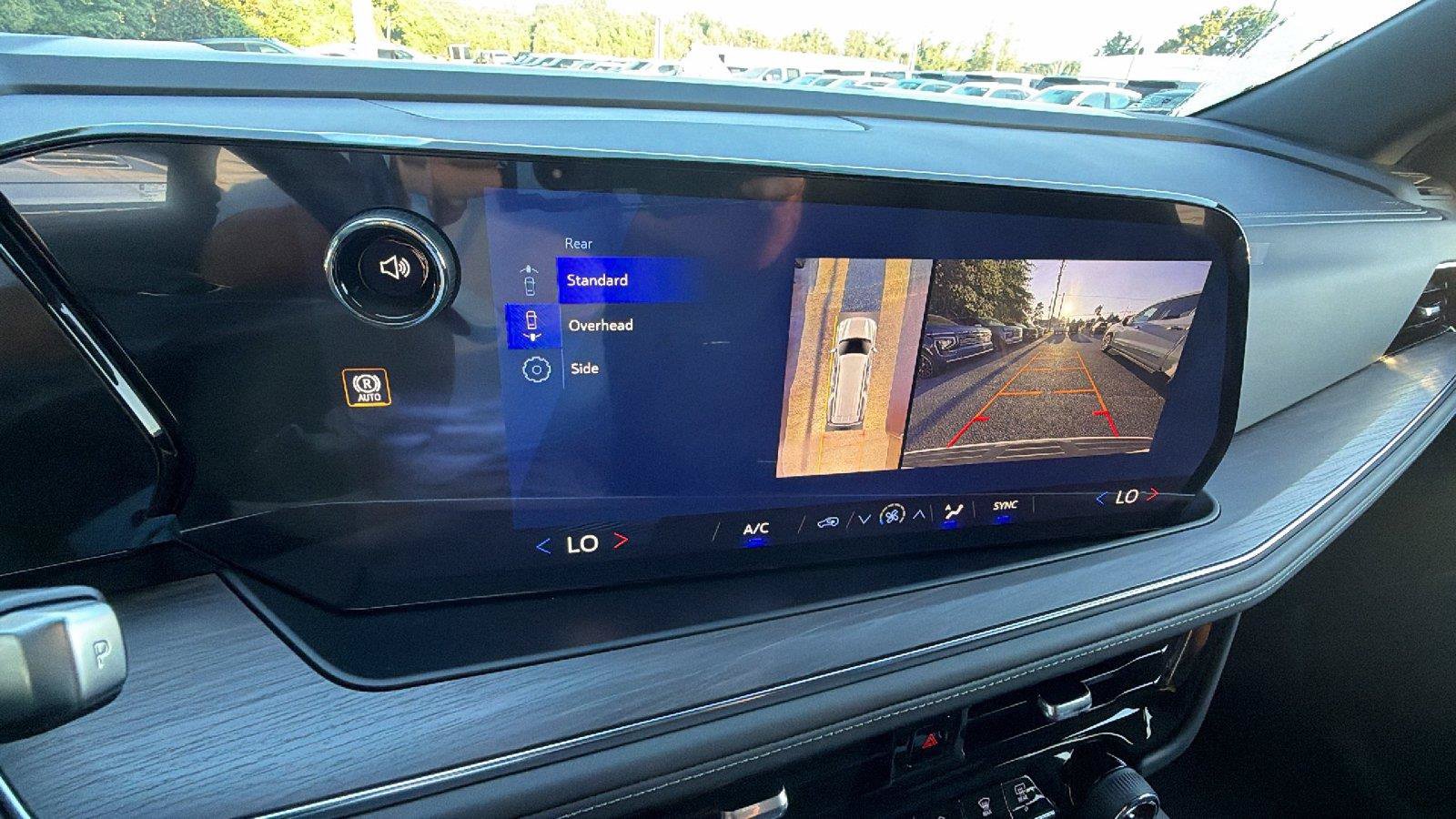 New 2026 Chevrolet Suburban LS RWD image 27