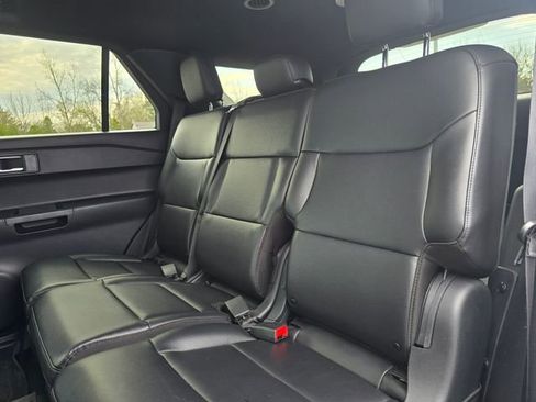 Used 2025 Ford Explorer 4WD Police Interceptor w/ Ultimate Wiring Package image 12