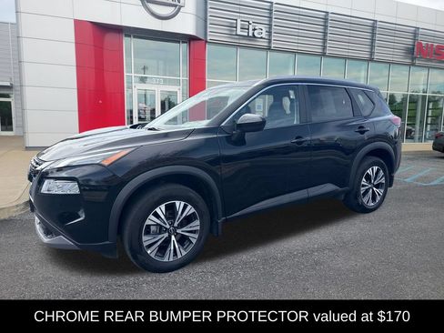 Certified 2023 Nissan Rogue SV w/ SV Premium B Package AWD/4WD image 7